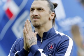 开云体育官网-班凯罗成为关键先生，湖人提前终结悬念火箭