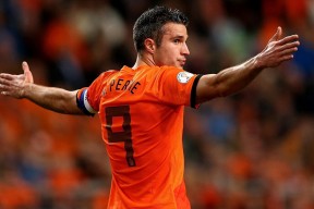 开云体育app-中场大师与铁血防线，当莫德里奇的艺术穿透南非的叹息之墙