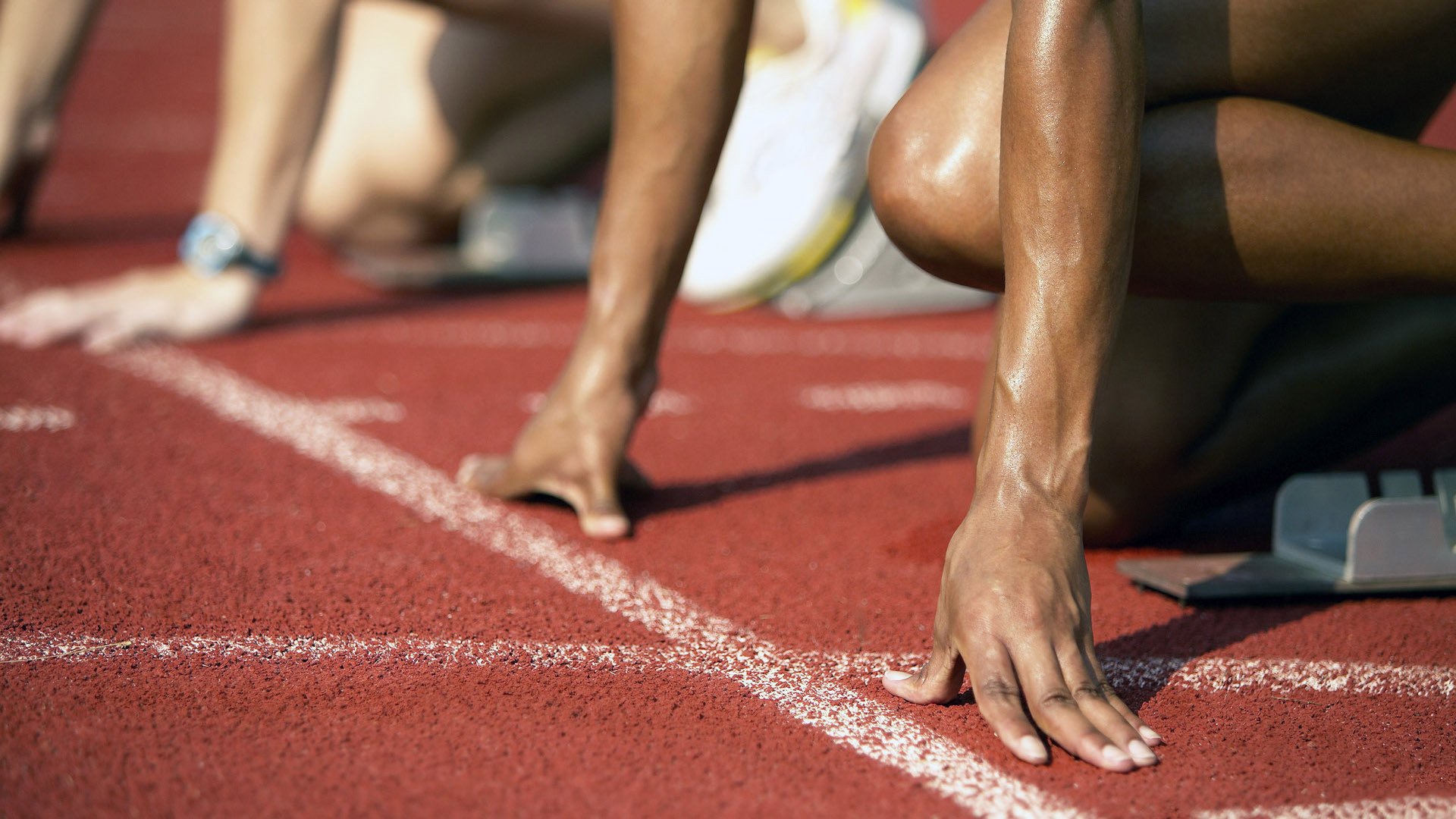 克瓦拉茨赫利亚关键进球定乾坤，几内亚速胜荷兰背后的足球革命