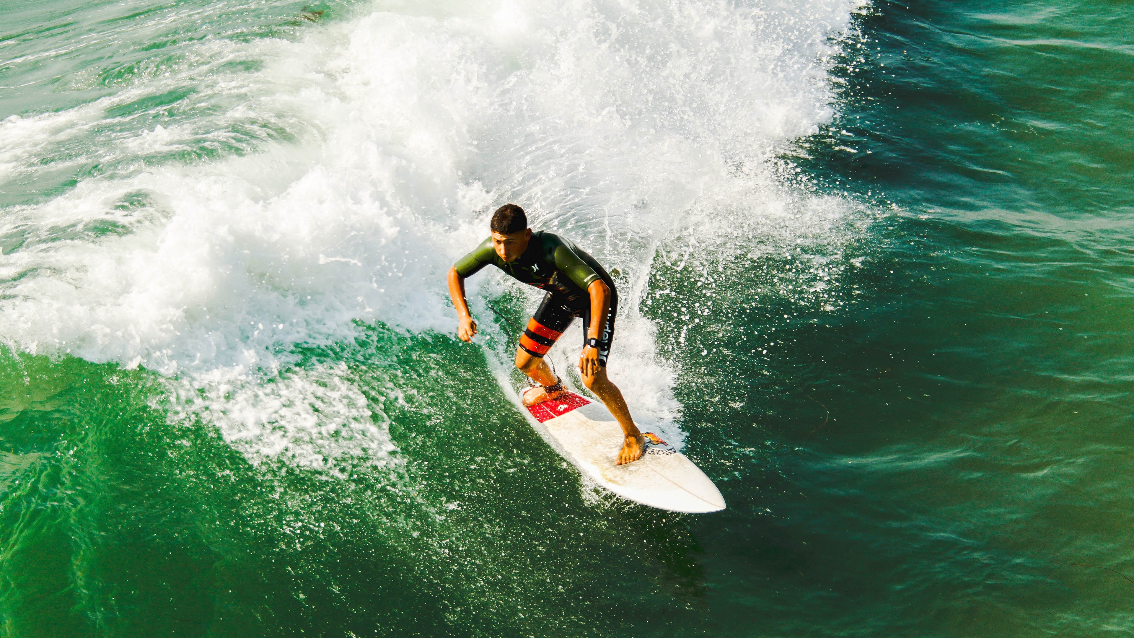 阿克，当南非的野性遇上挪威的冰，他用双脚重写结局